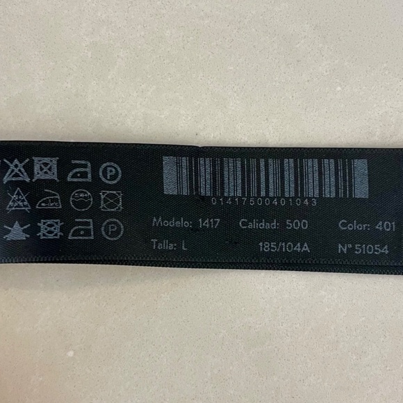 Share Massimo Dutti Designer Men’s Streetwear T-shirt Size Large Blue And Tan - Picture 5 of 8